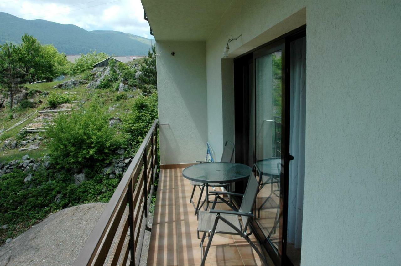 M & J Villa Krasno Polje Exterior photo